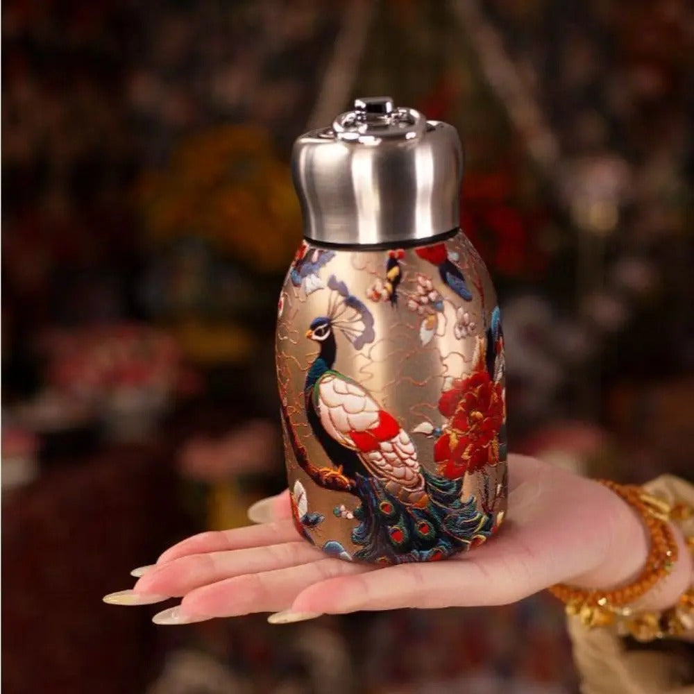 Gourde isotherme inspirée de l'art traditionnel